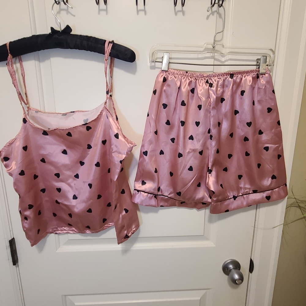 Pijama Pink Satin Cami&Short PJ Set With Black Hearts Size Small/Medium Approx. - Picture 6 of 16